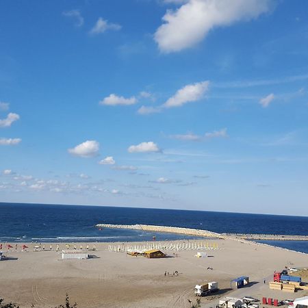 Modern Beach Apartment 콘스탄차 외부 사진
